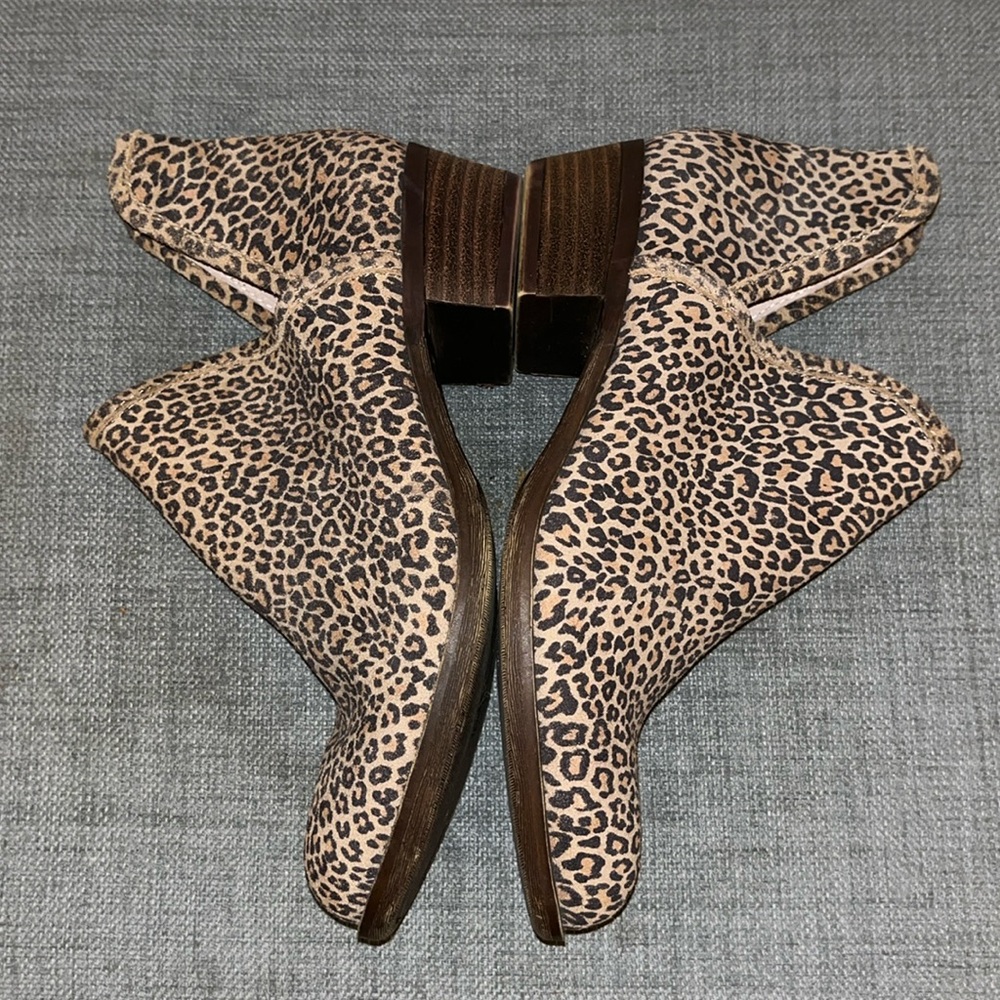 Sz 6 Lucky Brand Baley 2 Leopard Split Shaft Ankle Boots - Picture 9 of 16